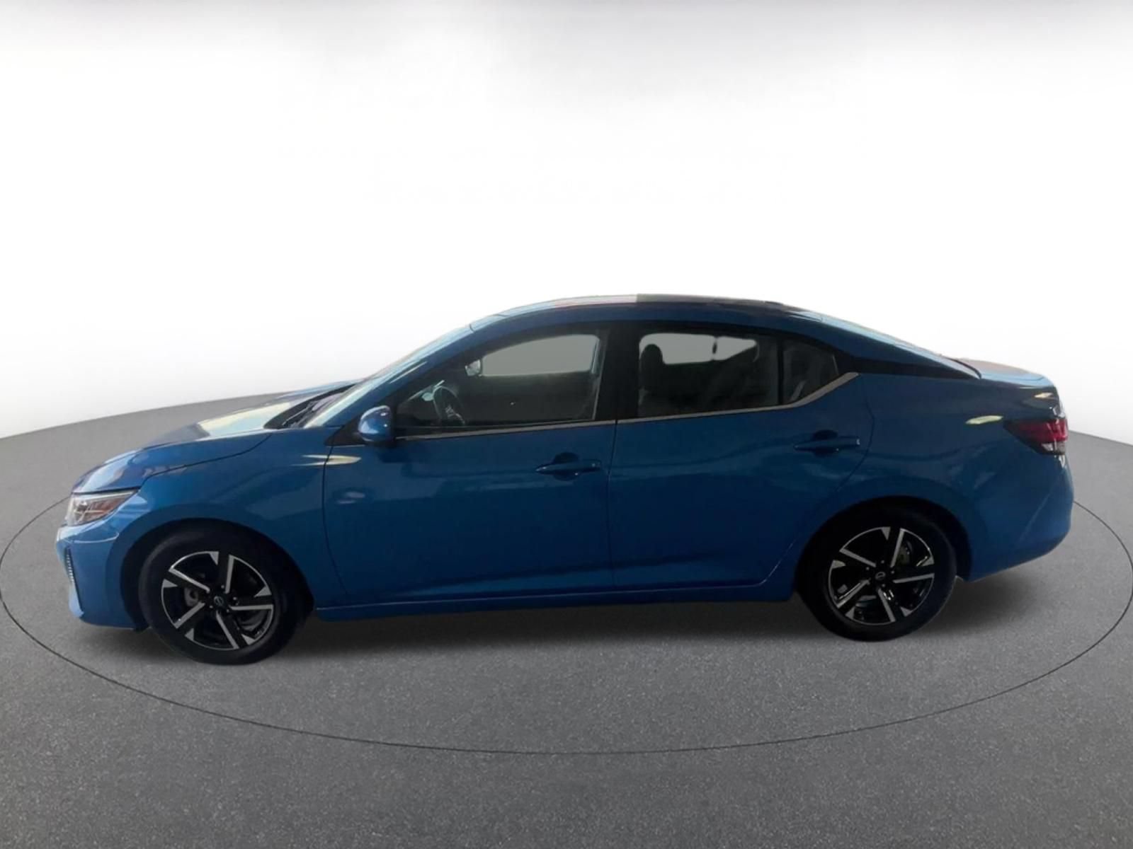 Thumbnail: 2025 Nissan Sentra - 8