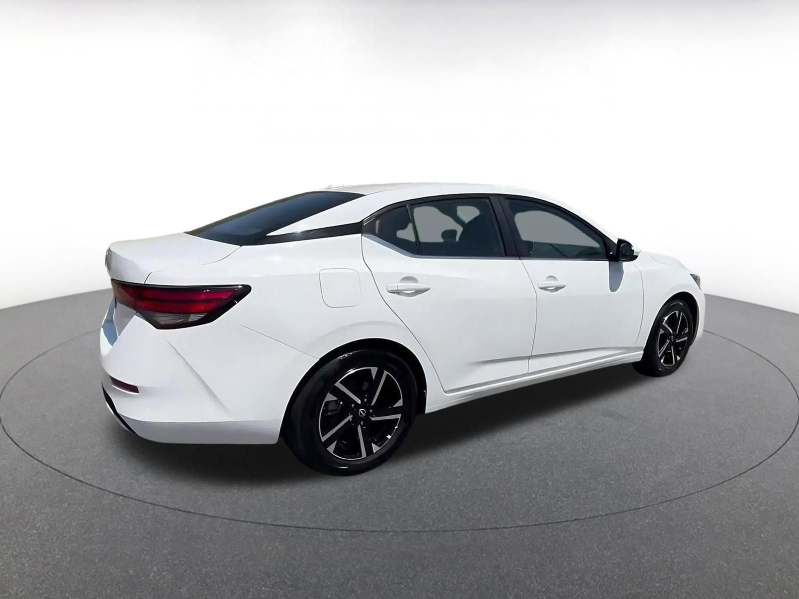Thumbnail: 2025 Nissan Sentra - 13