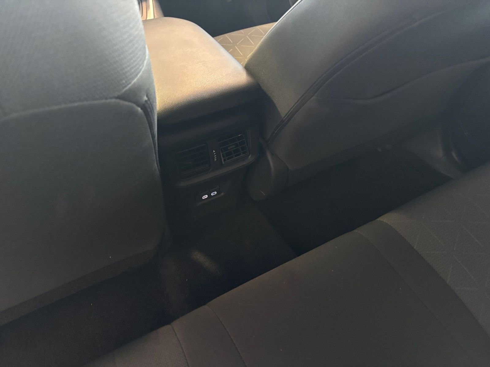 Thumbnail: 2024 Toyota RAV4 - 28