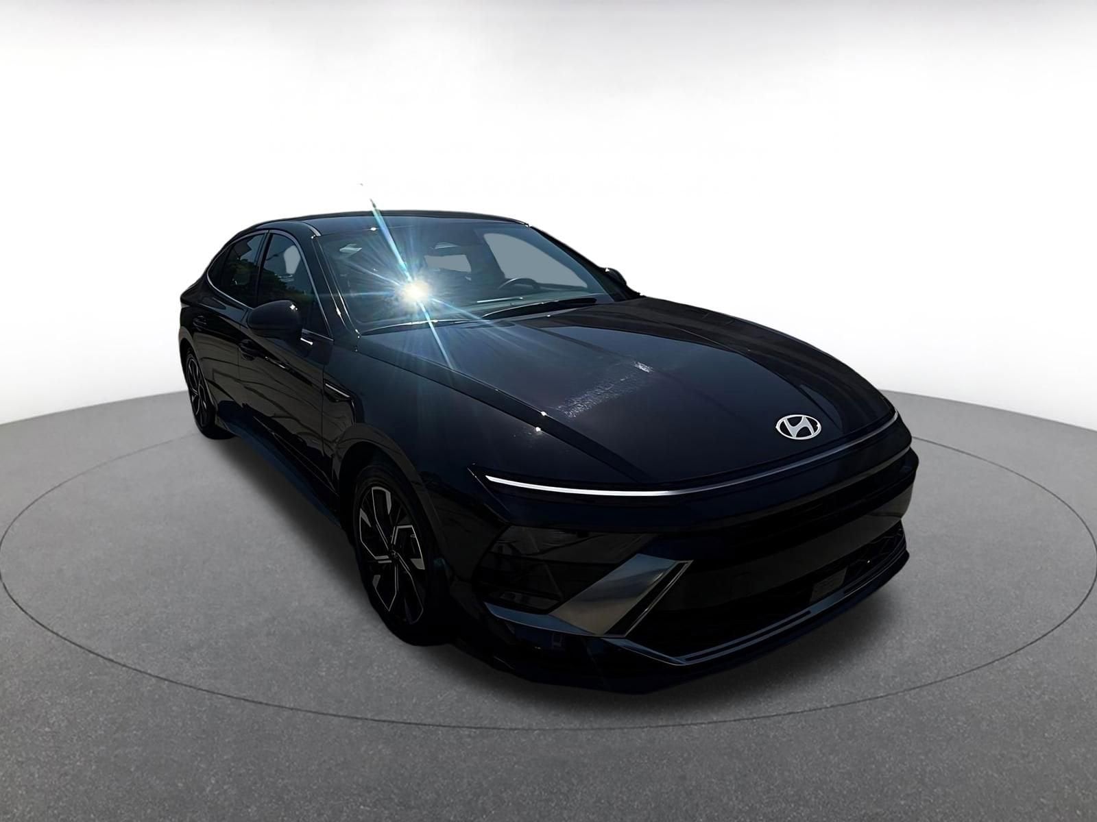 Thumbnail: 2025 Hyundai Sonata - 1