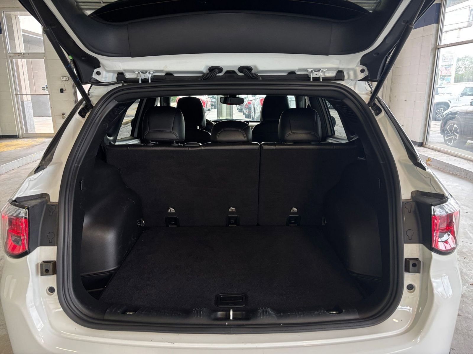 Thumbnail: 2025 Jeep Compass - 30