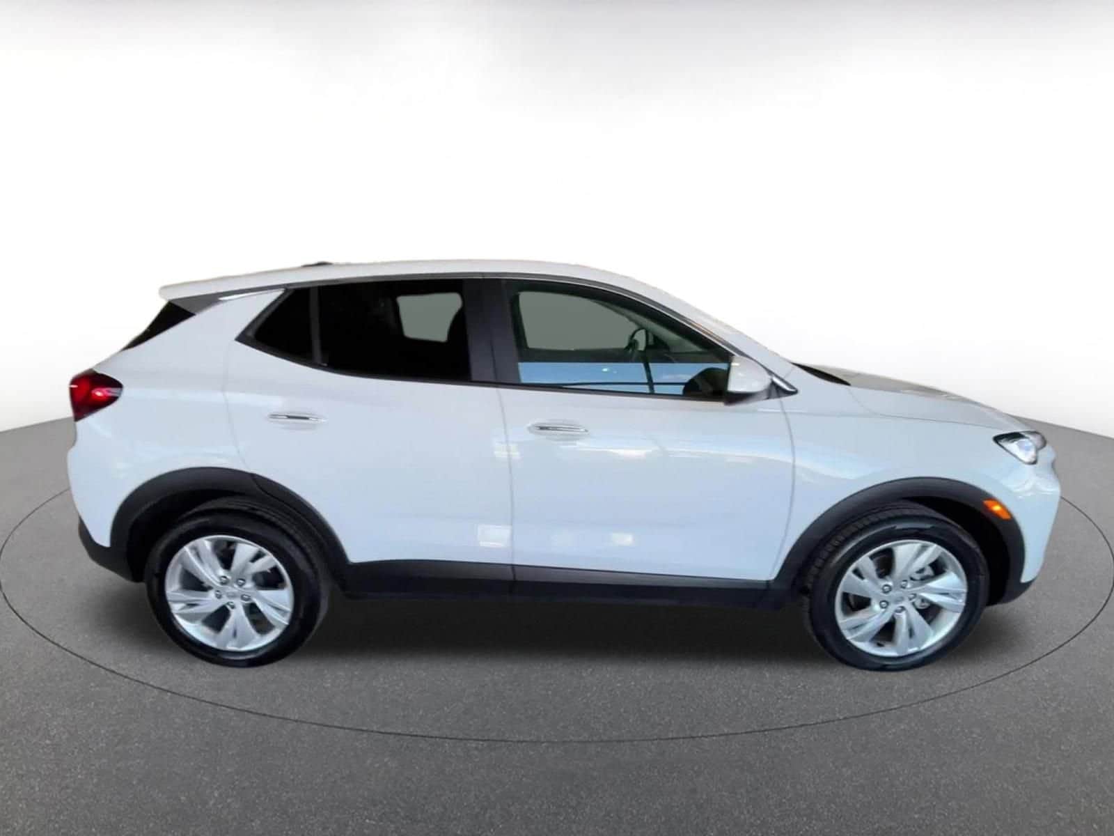 Thumbnail: 2025 Buick Encore GX - 21