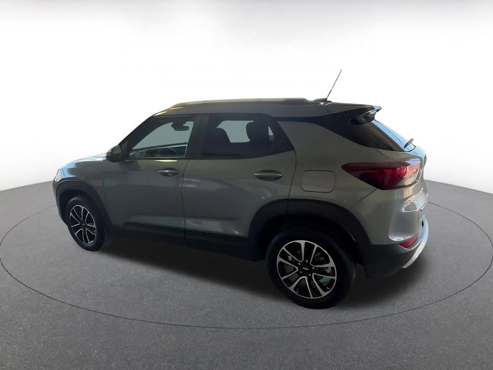 Thumbnail: 2025 Chevrolet TrailBlazer - 10