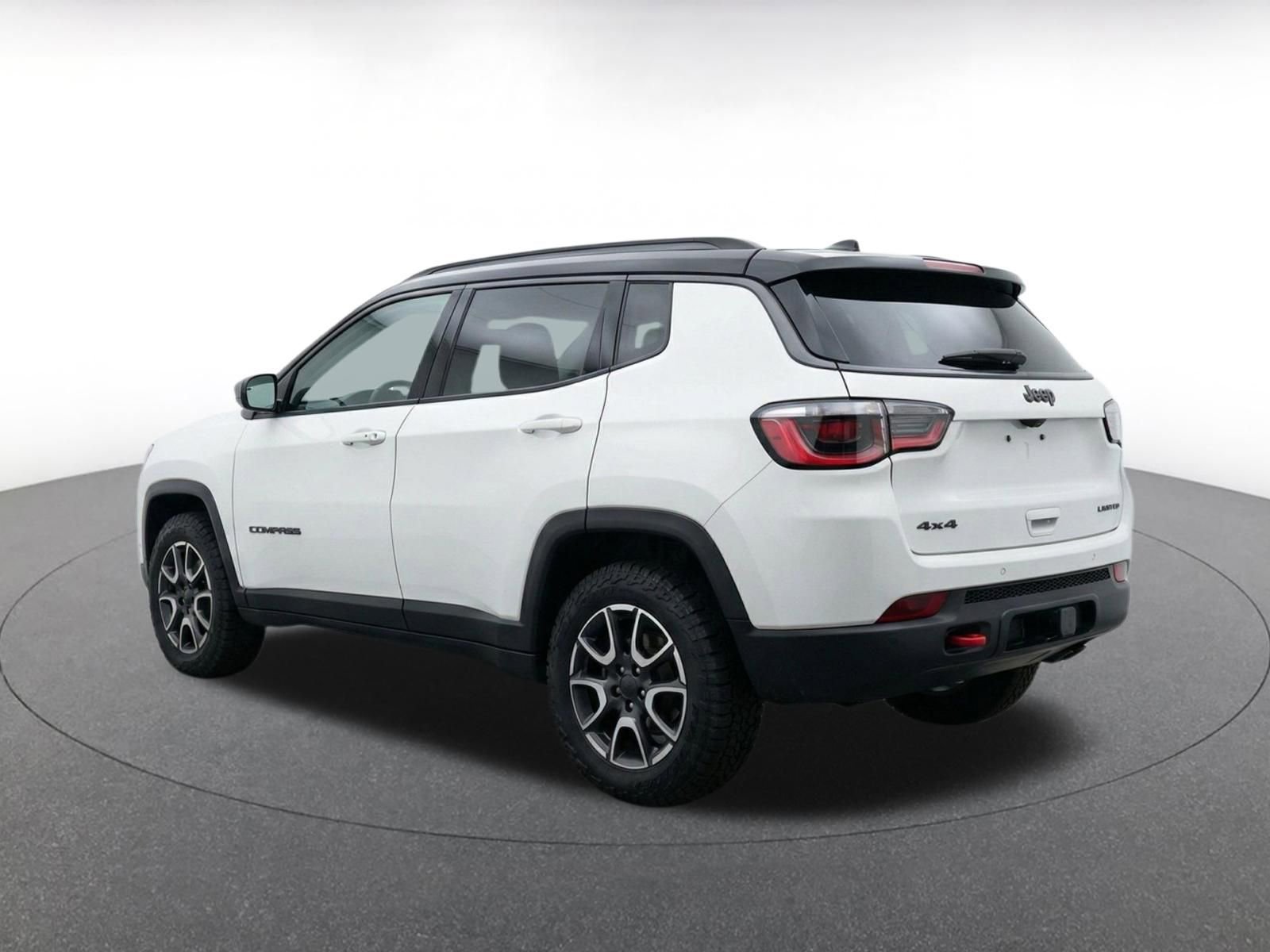 Thumbnail: 2025 Jeep Compass - 6