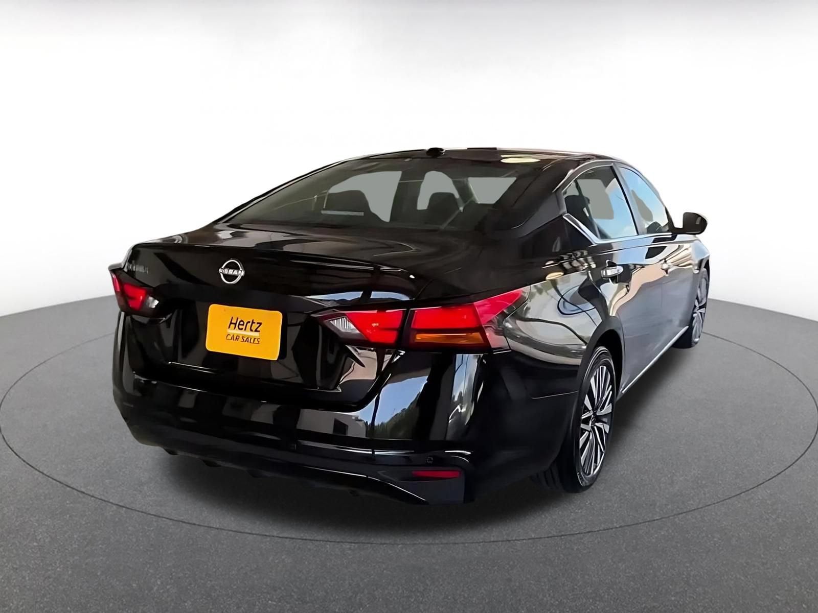 Thumbnail: 2025 Nissan Altima - 13
