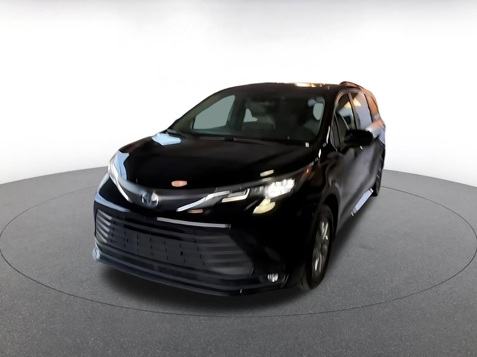 Thumbnail: 2025 Toyota Sienna - 7
