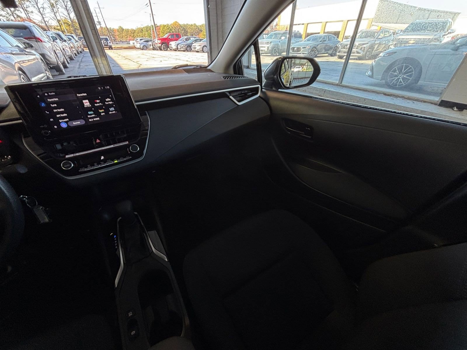 Thumbnail: 2025 Toyota Corolla - 34