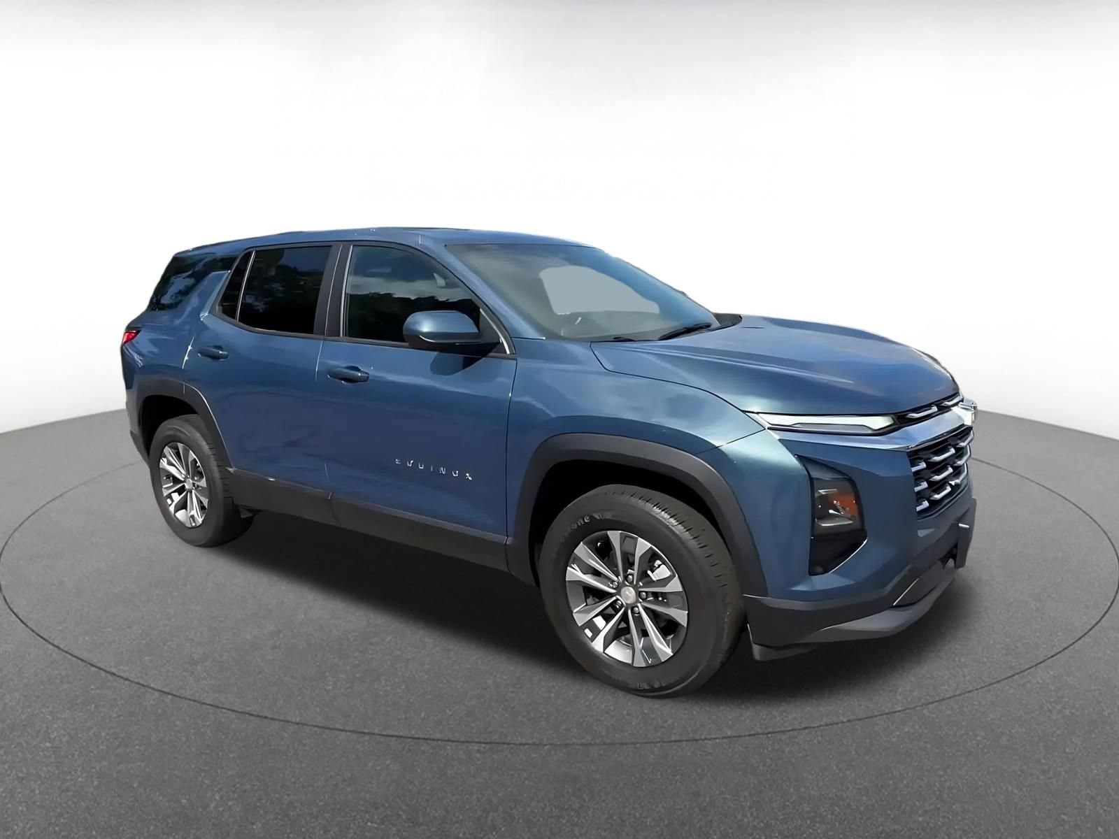 Thumbnail: 2025 Chevrolet Equinox - 2