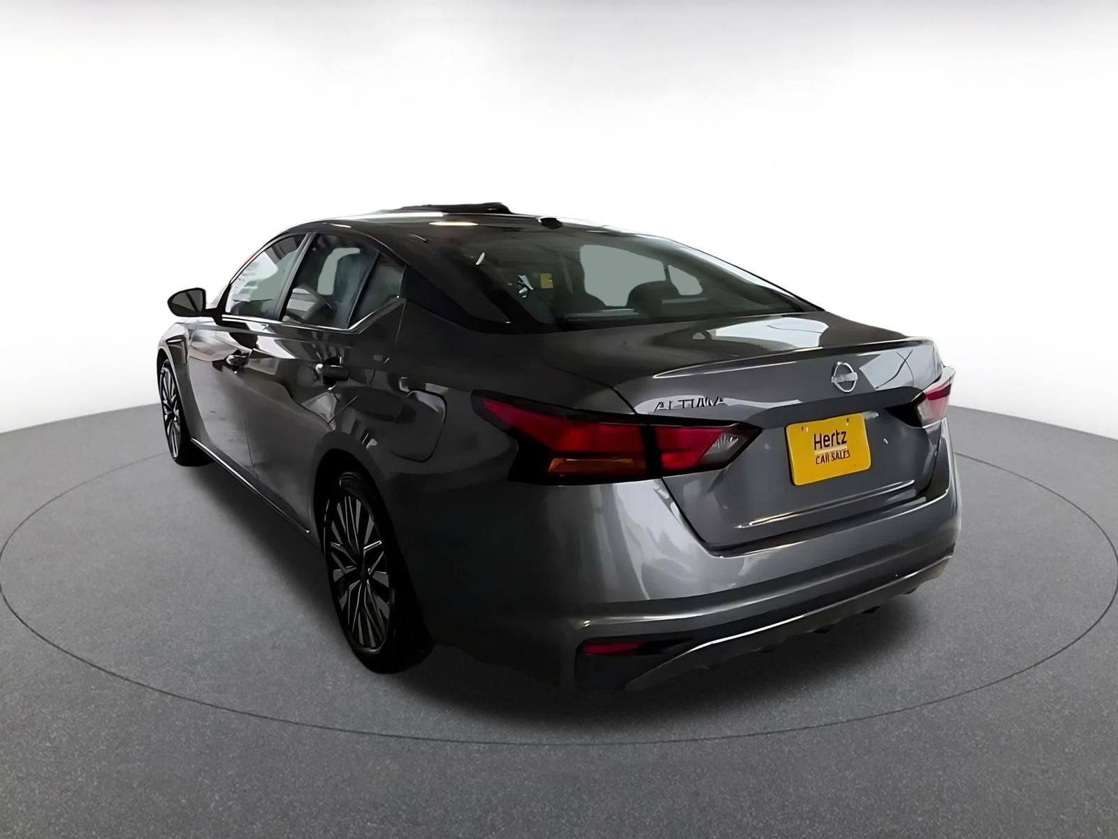 Thumbnail: 2026 Nissan Altima - 10
