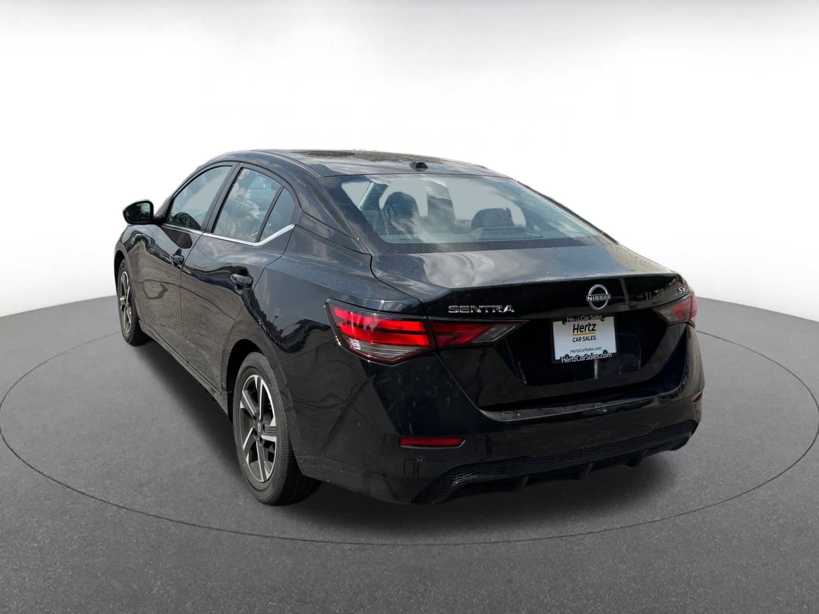 Thumbnail: 2024 Nissan Sentra - 4