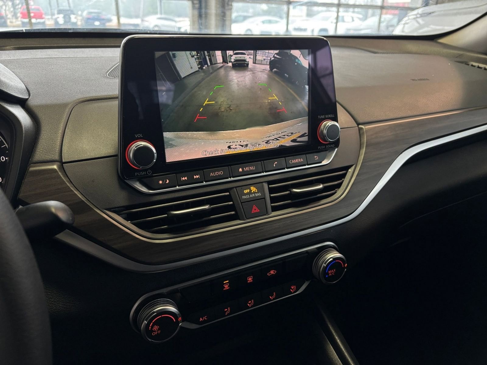 Thumbnail: 2025 Nissan Altima - 23