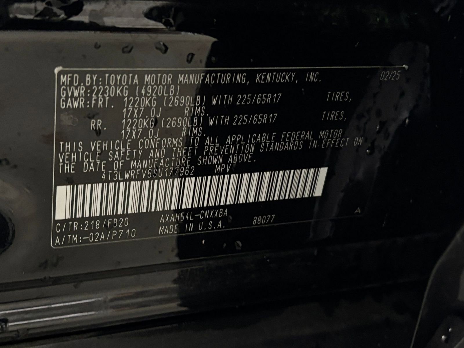 Thumbnail: 2025 Toyota RAV4 - 28