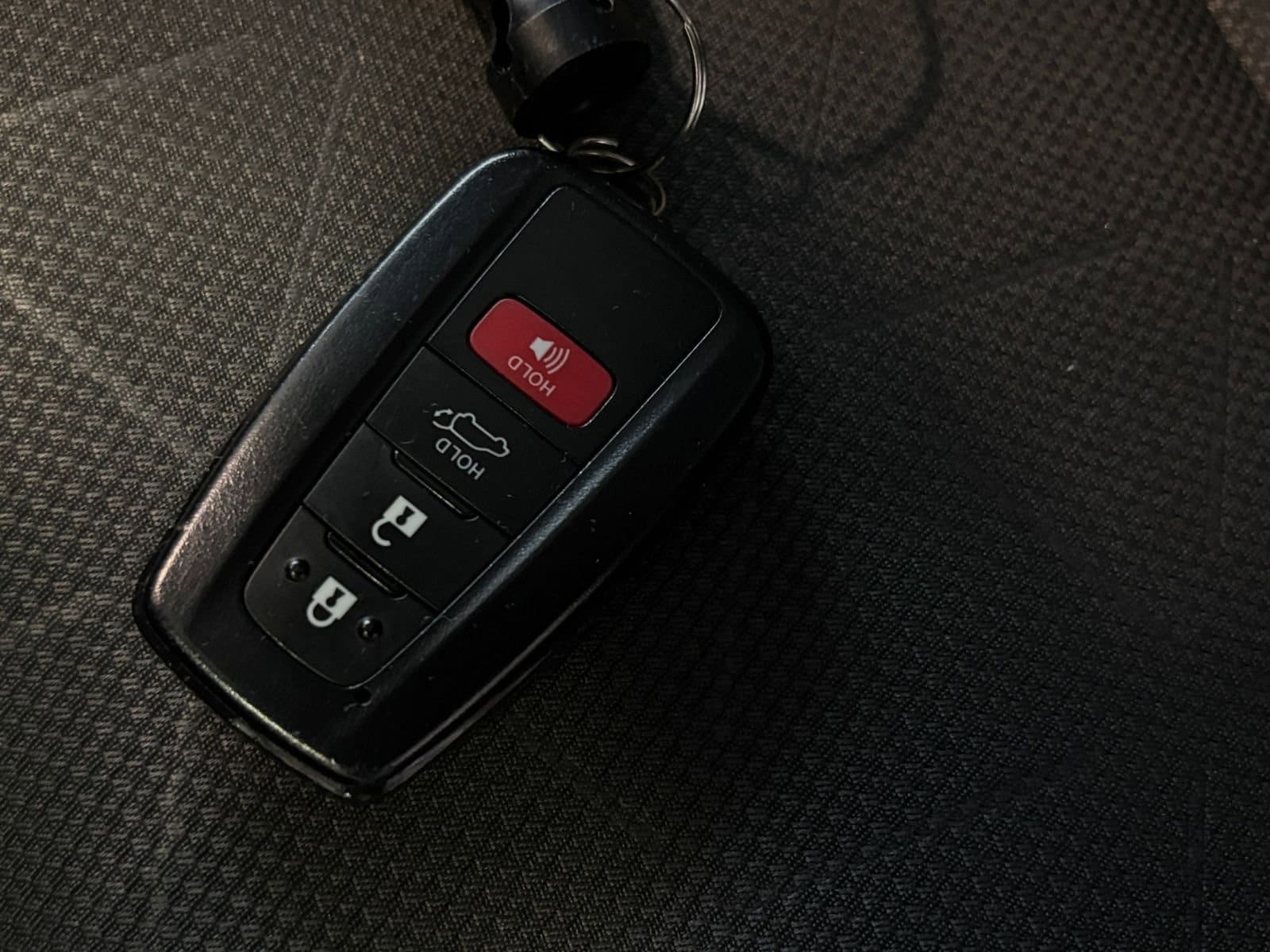 Thumbnail: 2025 Toyota RAV4 - 25