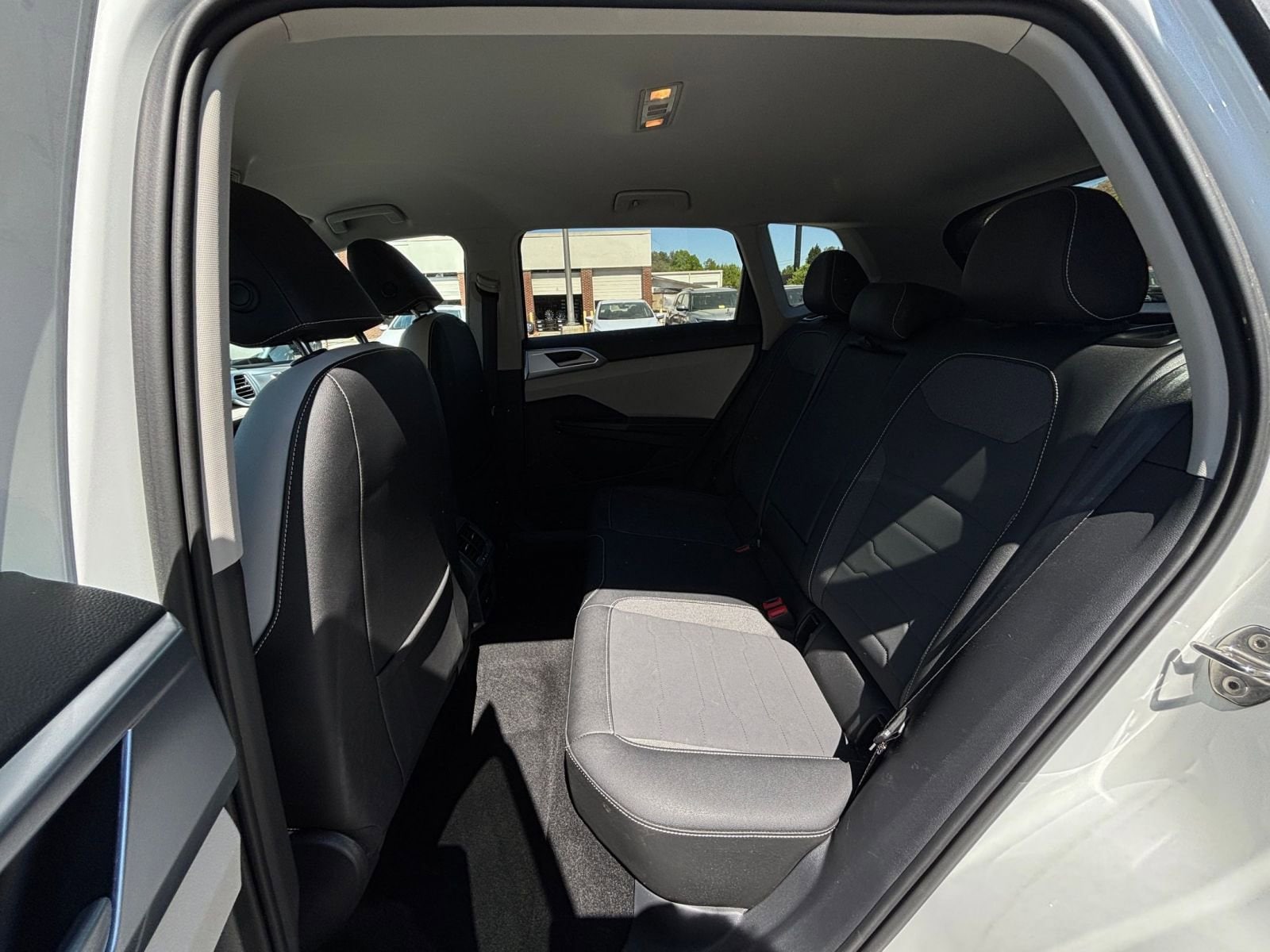 Thumbnail: 2025 Volkswagen Taos - 27