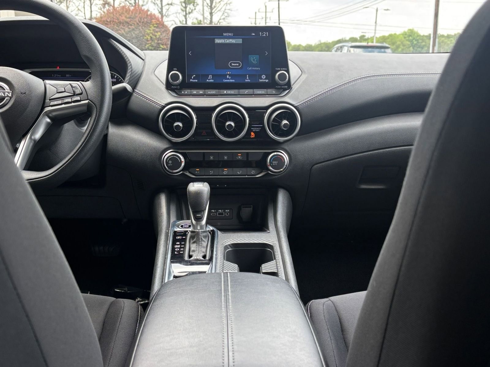 2025 Nissan Sentra SV - Photo 17