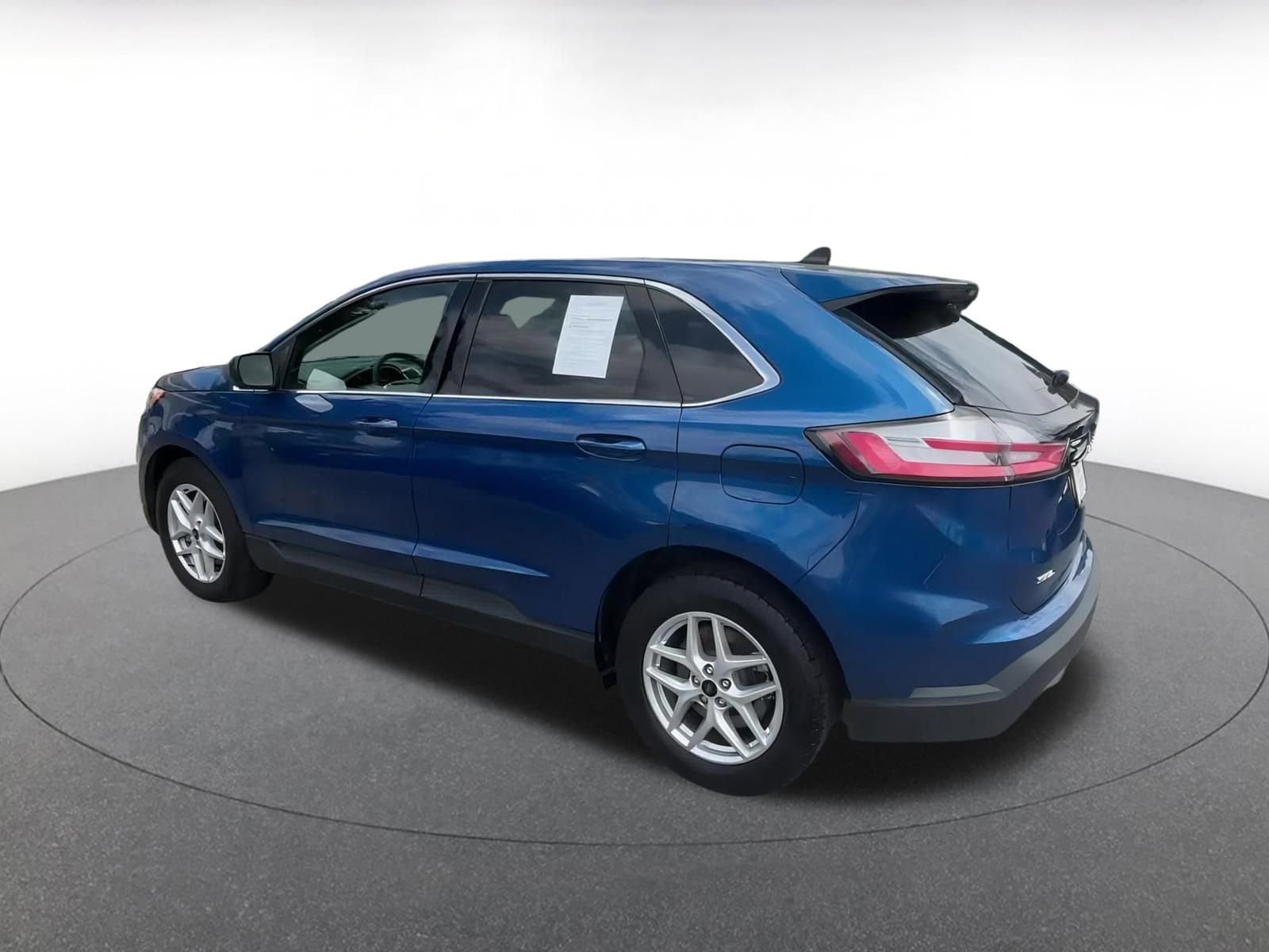 2024 Ford Edge SEL 10