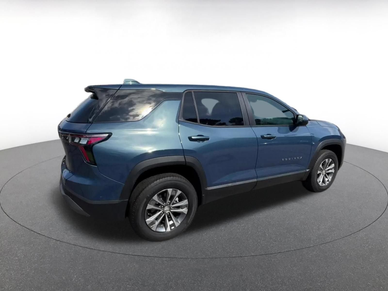 Thumbnail: 2025 Chevrolet Equinox - 15