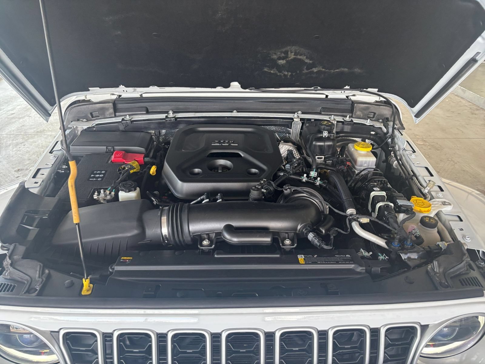 Thumbnail: 2025 Jeep Wrangler - 31