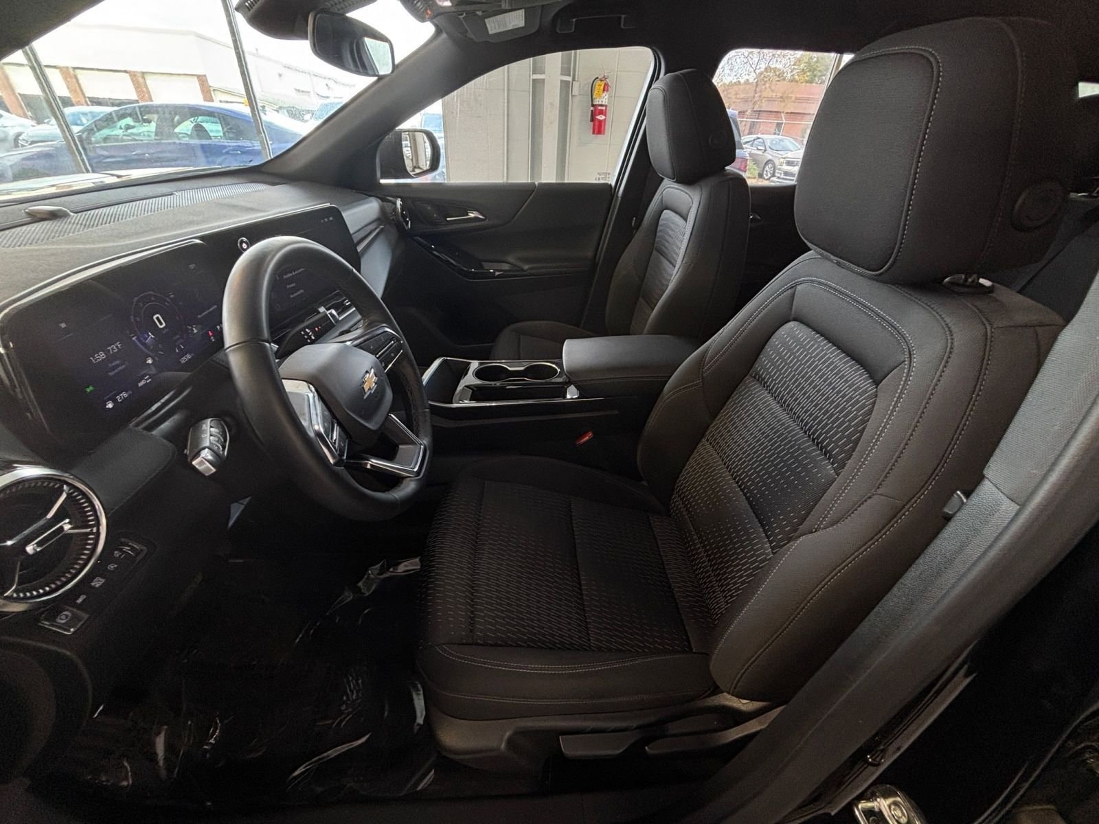 Thumbnail: 2025 Chevrolet Equinox - 26