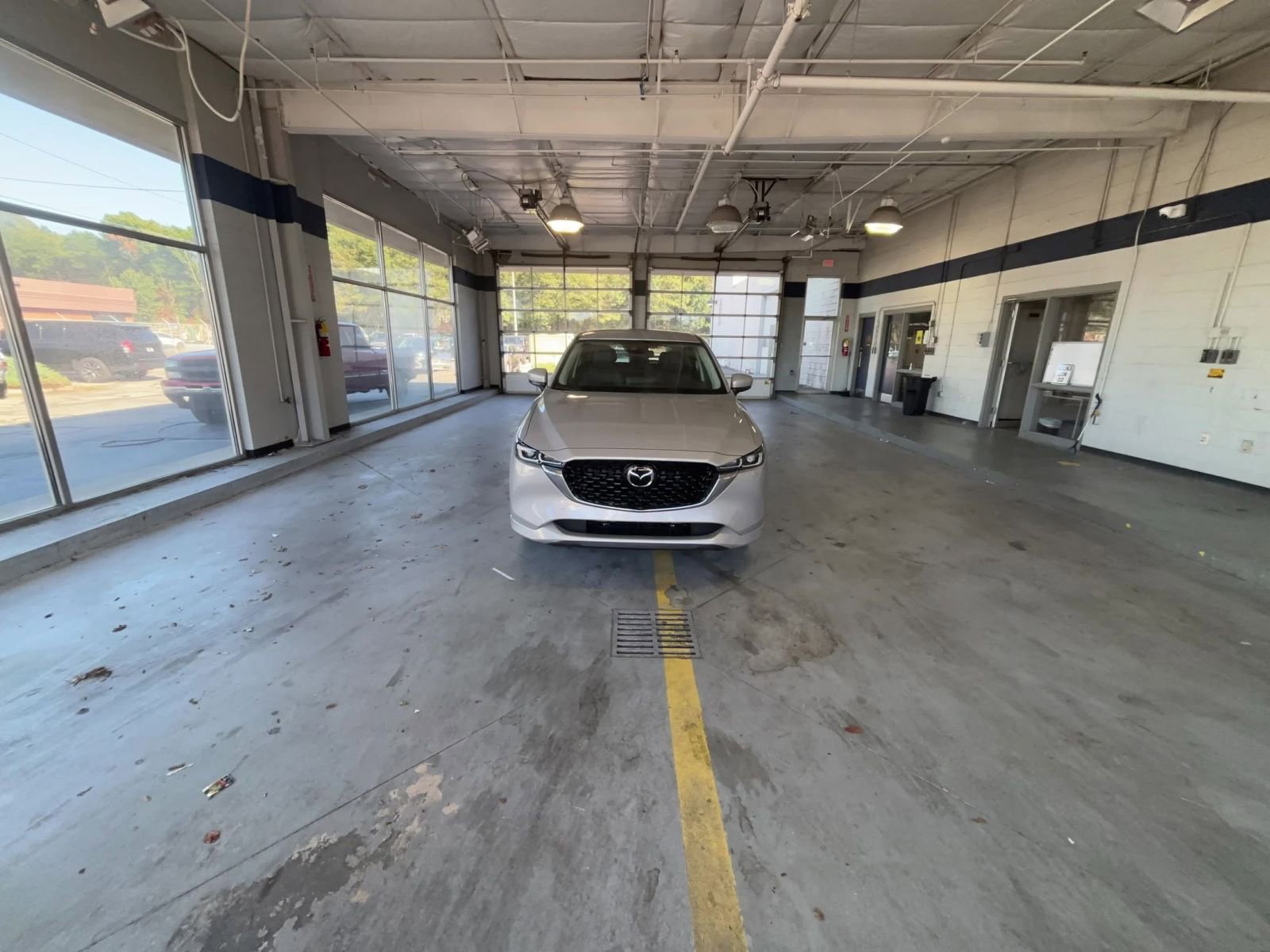 Thumbnail: 2025 Mazda CX-5 - 20