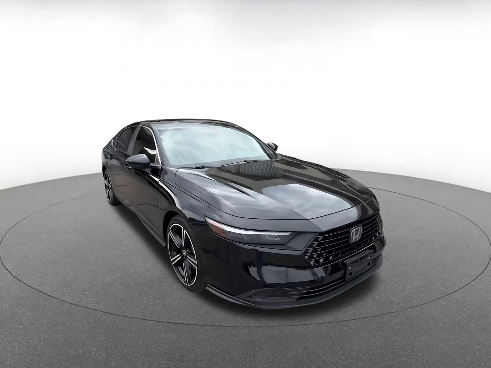 Thumbnail: 2023 Honda Accord - 3