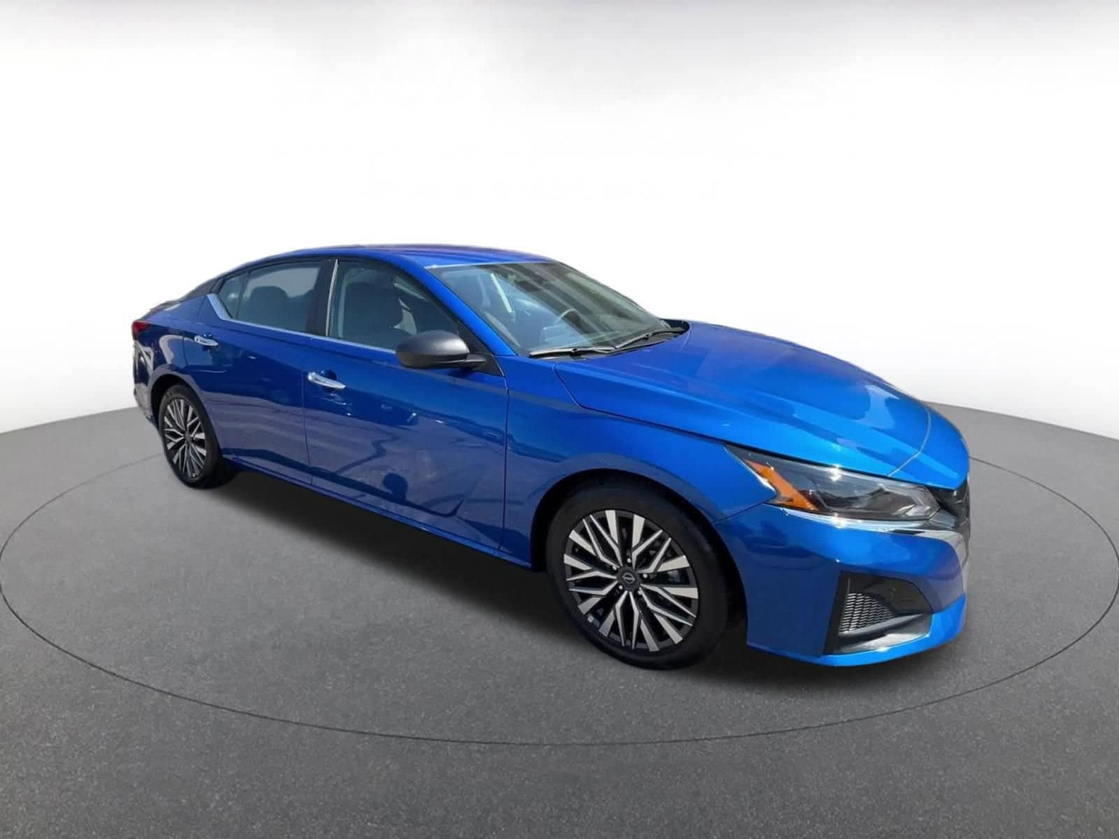 Thumbnail: 2025 Nissan Altima - 2