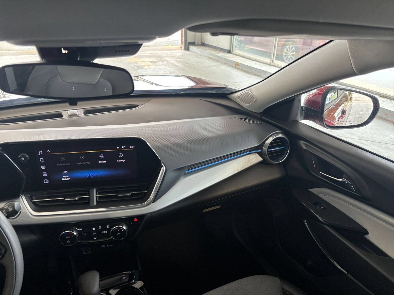 Thumbnail: 2025 Chevrolet Trax - 35