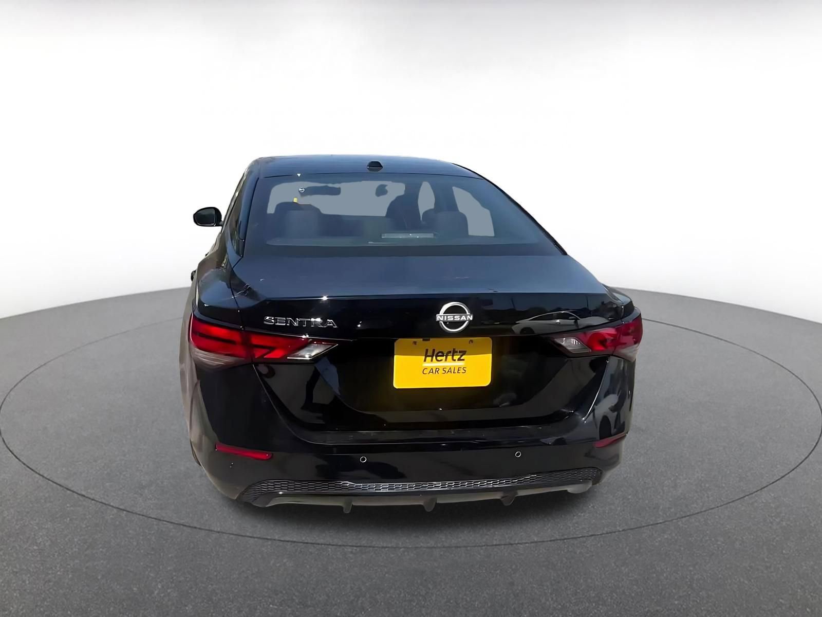 Thumbnail: 2025 Nissan Sentra - 12