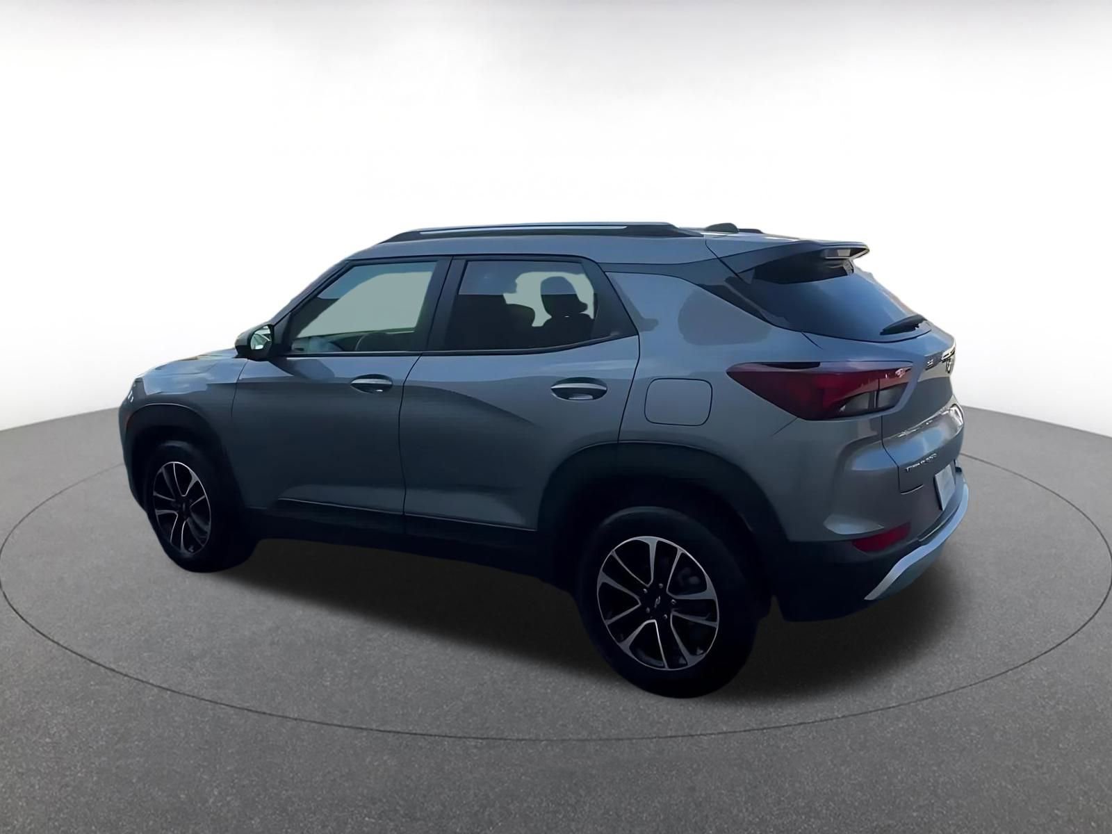 Thumbnail: 2025 Chevrolet TrailBlazer - 15