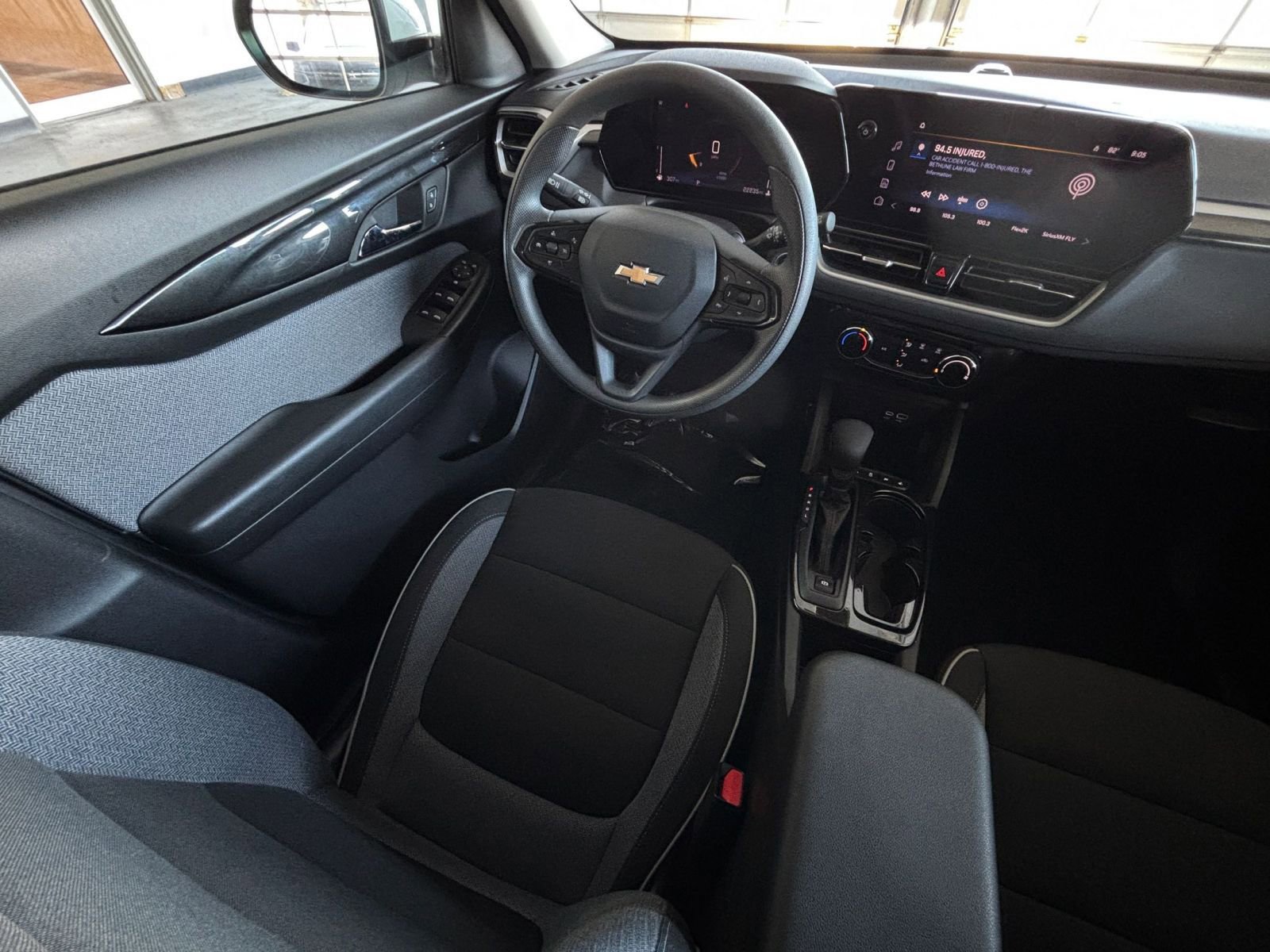 Thumbnail: 2025 Chevrolet TrailBlazer - 33