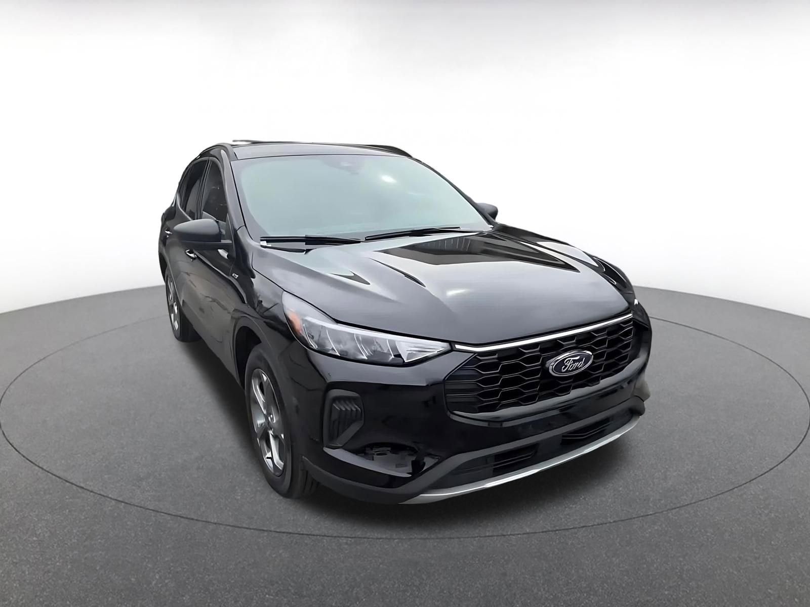 Thumbnail: 2025 Ford Escape - 3