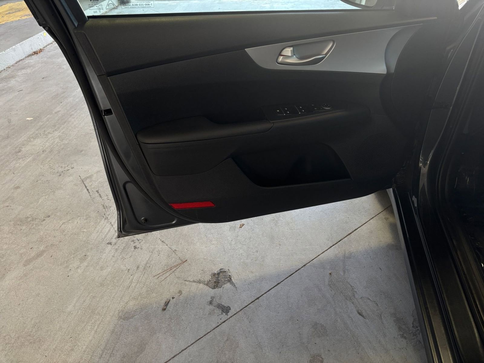 Thumbnail: 2024 Kia Forte - 20