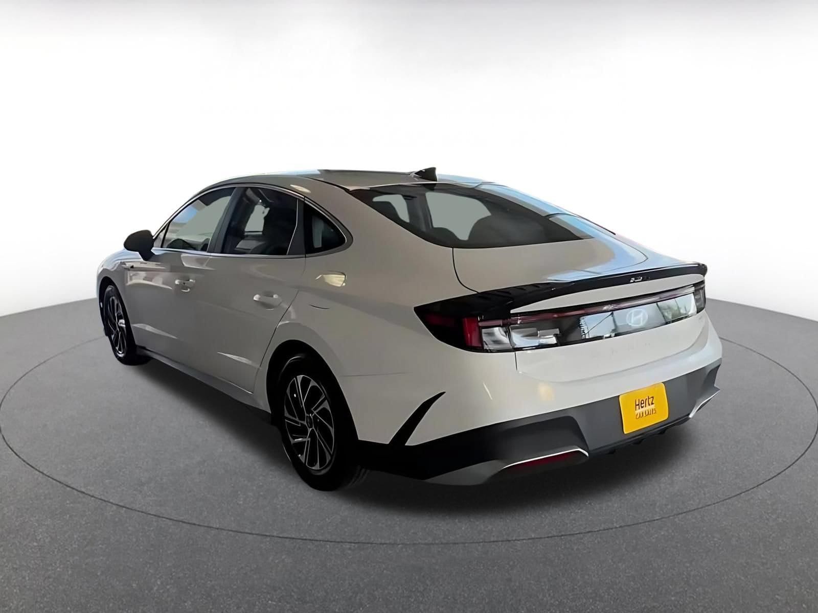 Thumbnail: 2026 Kia K4 - 11