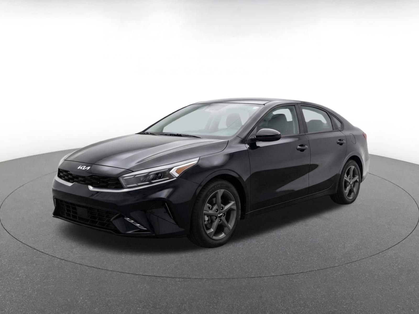 Thumbnail: 2025 Kia K4 - 3