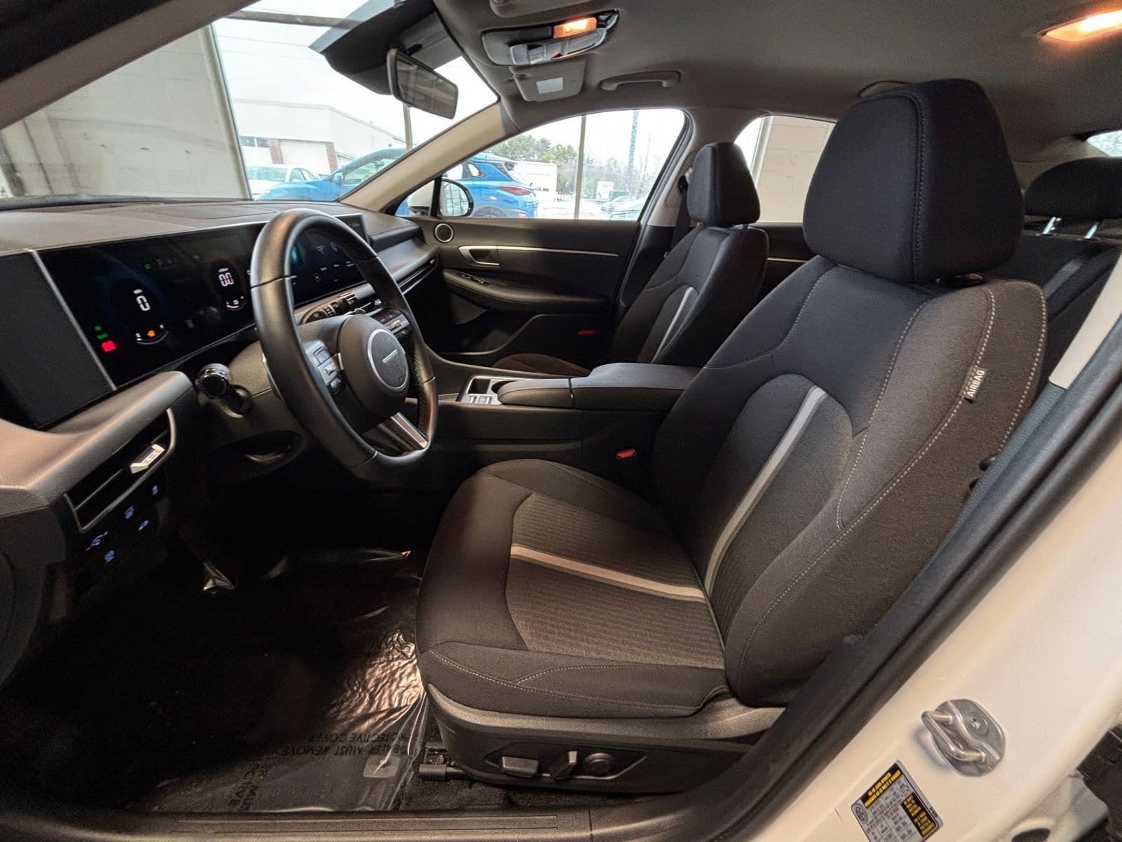 Thumbnail: 2025 Hyundai Sonata - 28