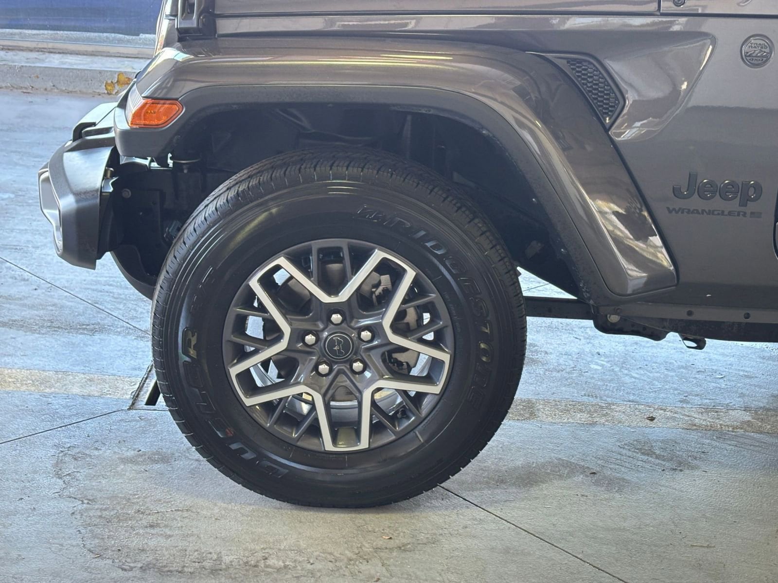 Thumbnail: 2025 Jeep Wrangler - 29