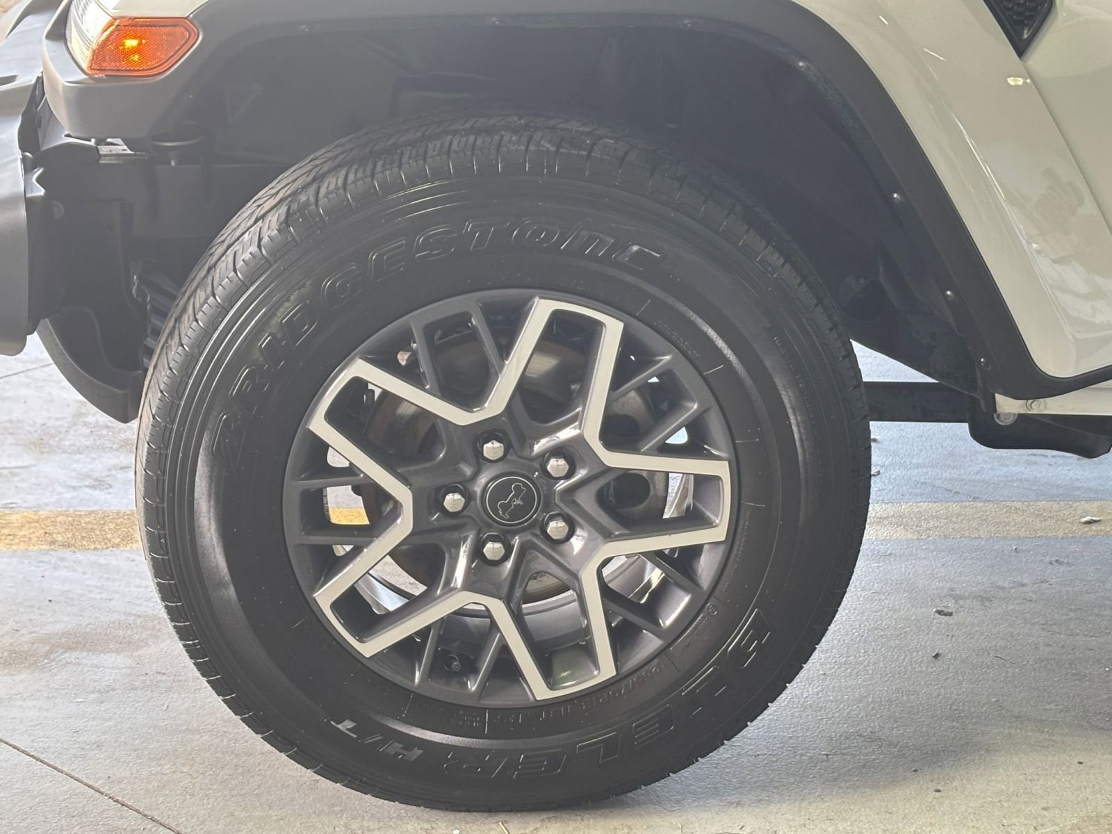 Thumbnail: 2025 Jeep Wrangler - 29