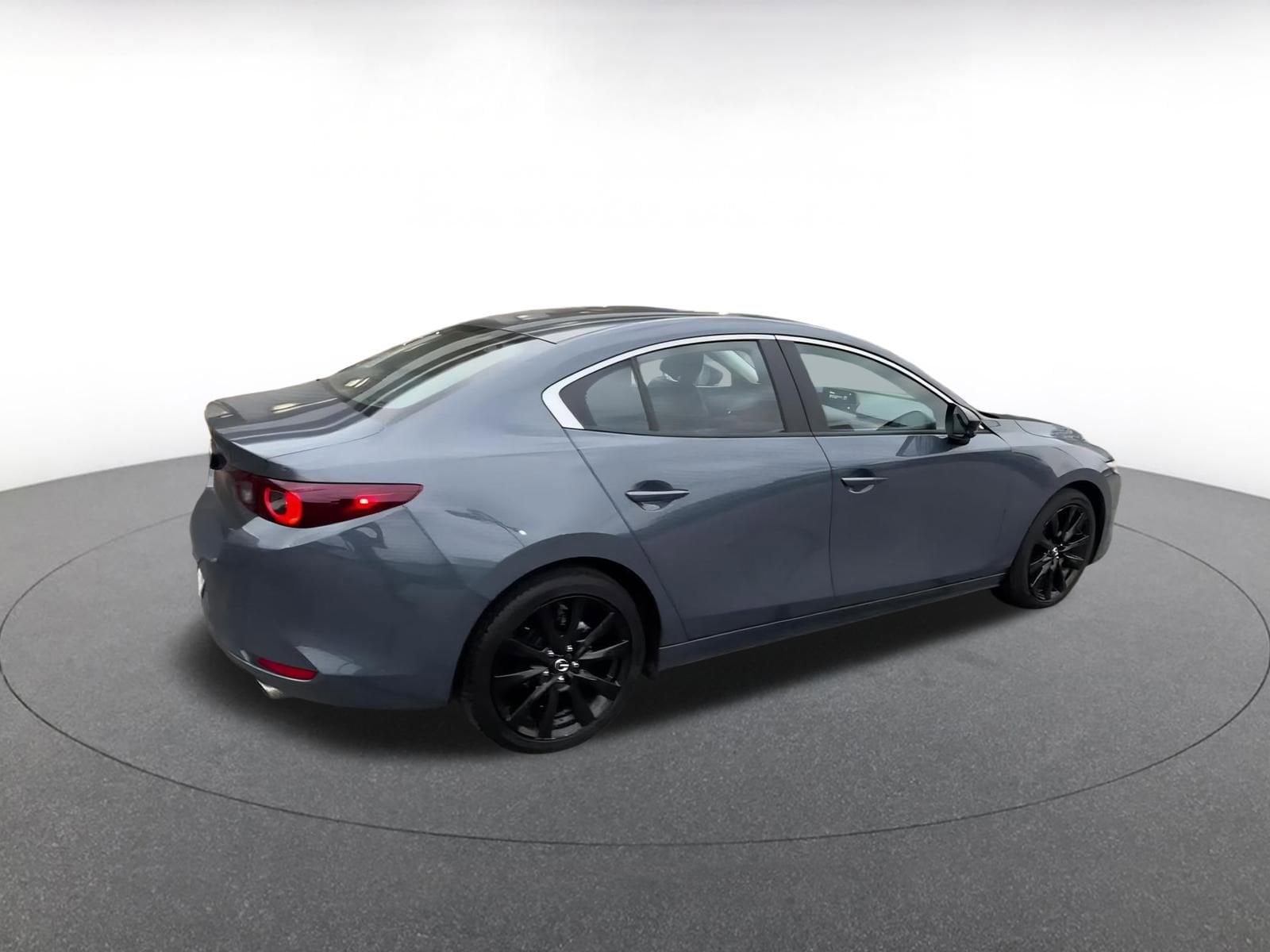 Thumbnail: 2025 Mazda Mazda3 - 15