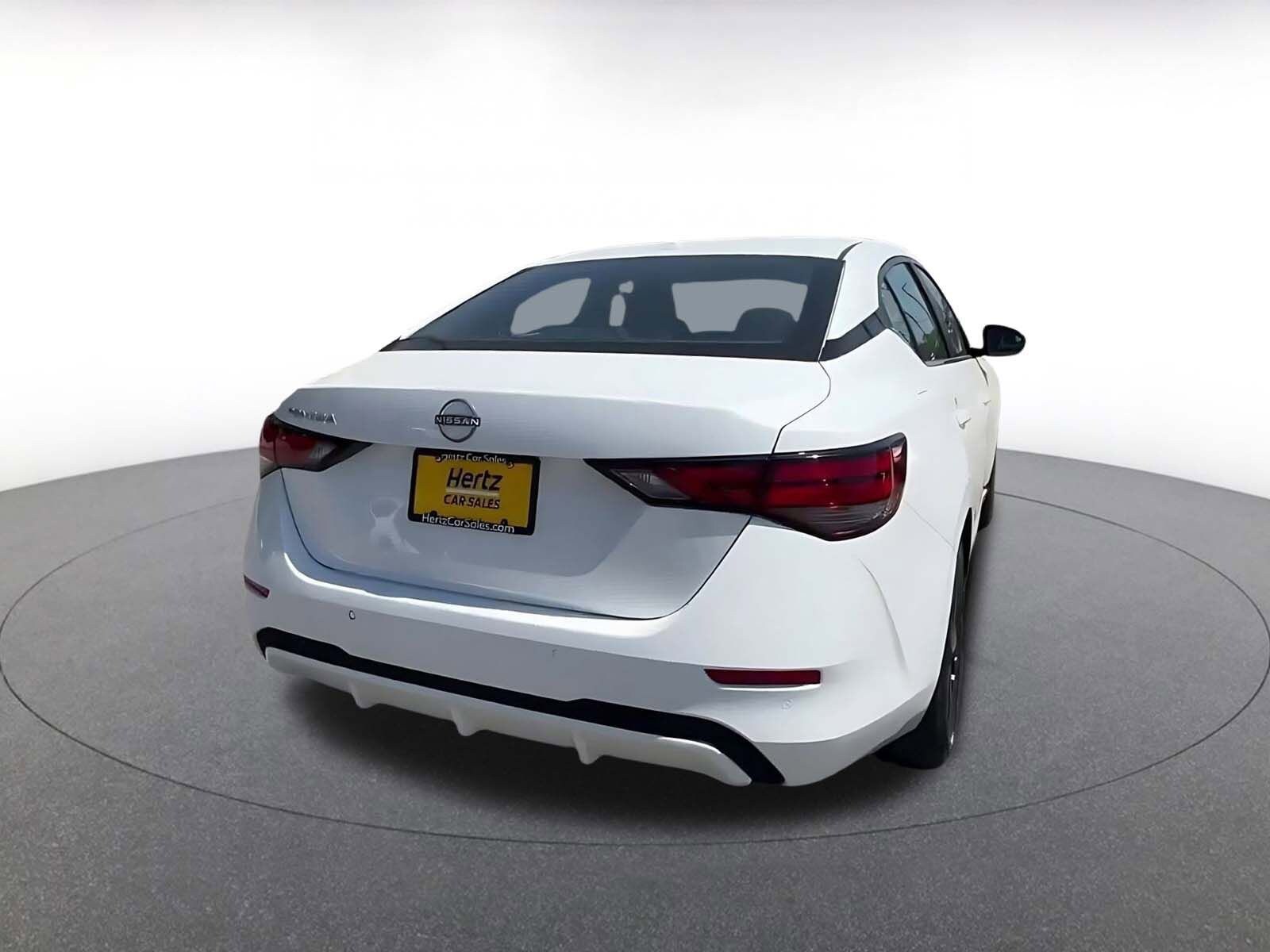 Thumbnail: 2025 Nissan Sentra - 15