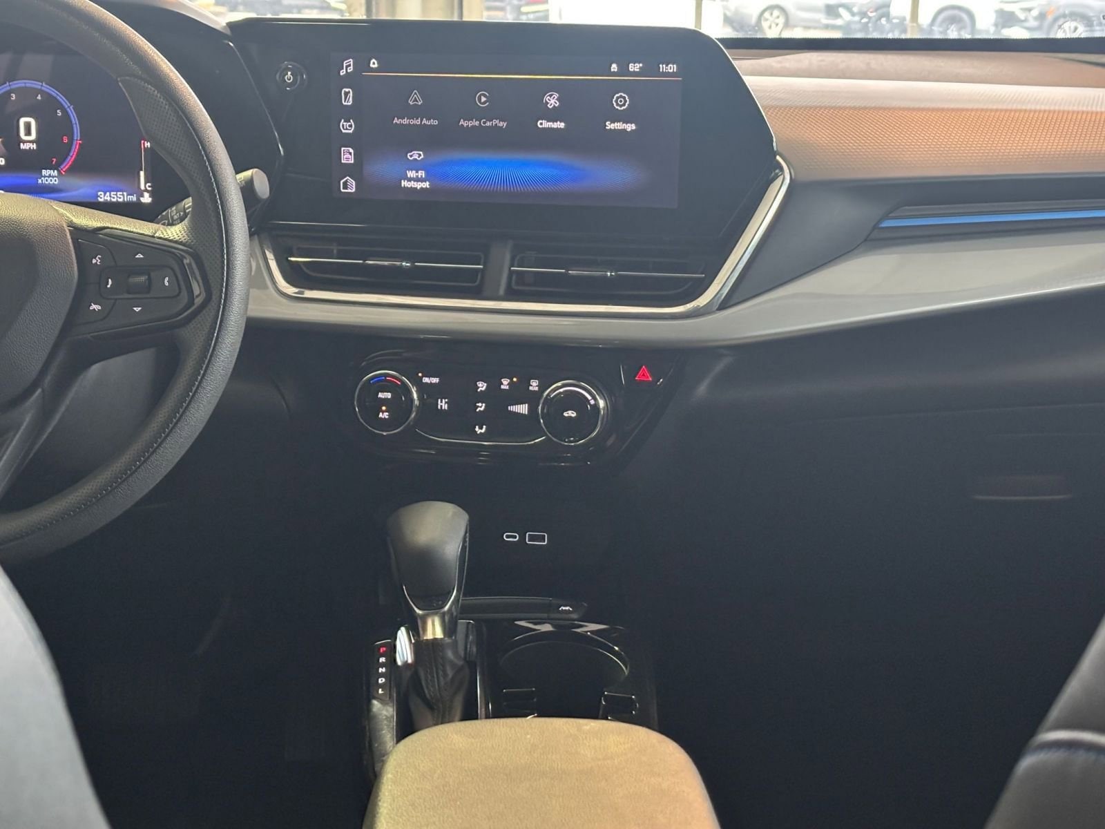 Thumbnail: 2025 Chevrolet Trax - 17