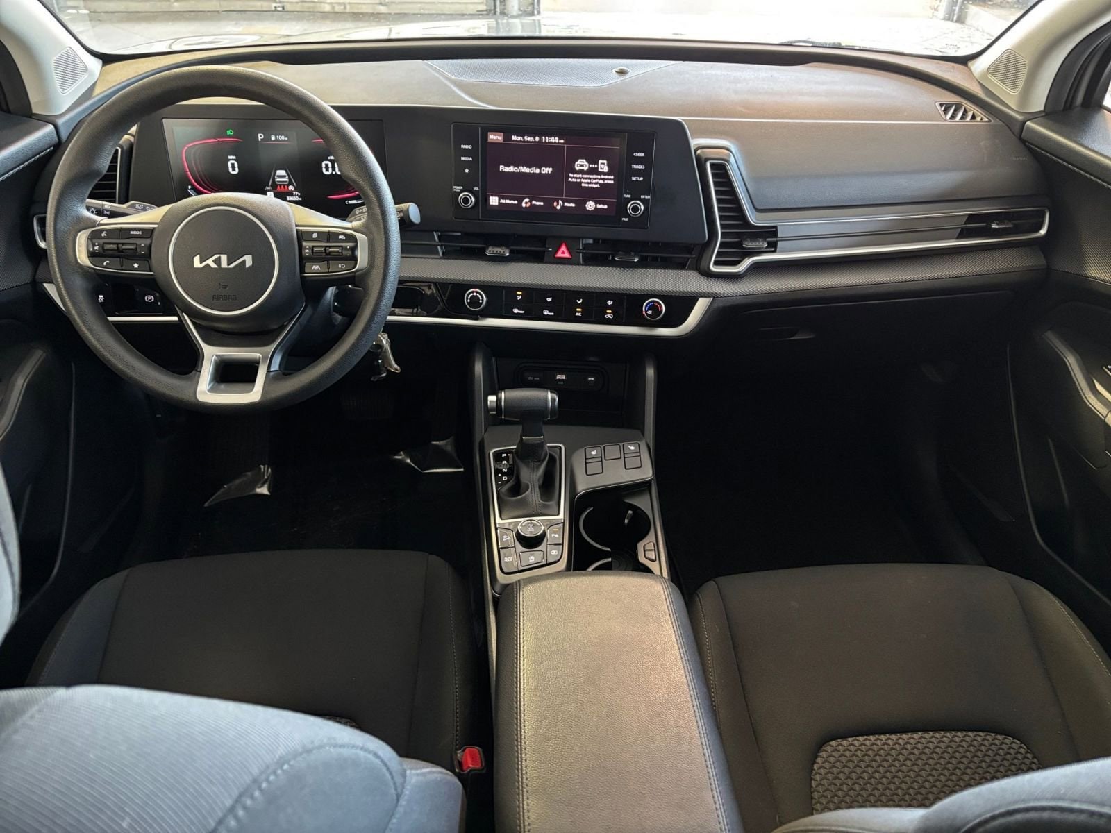 Thumbnail: 2024 Kia Sportage - 35