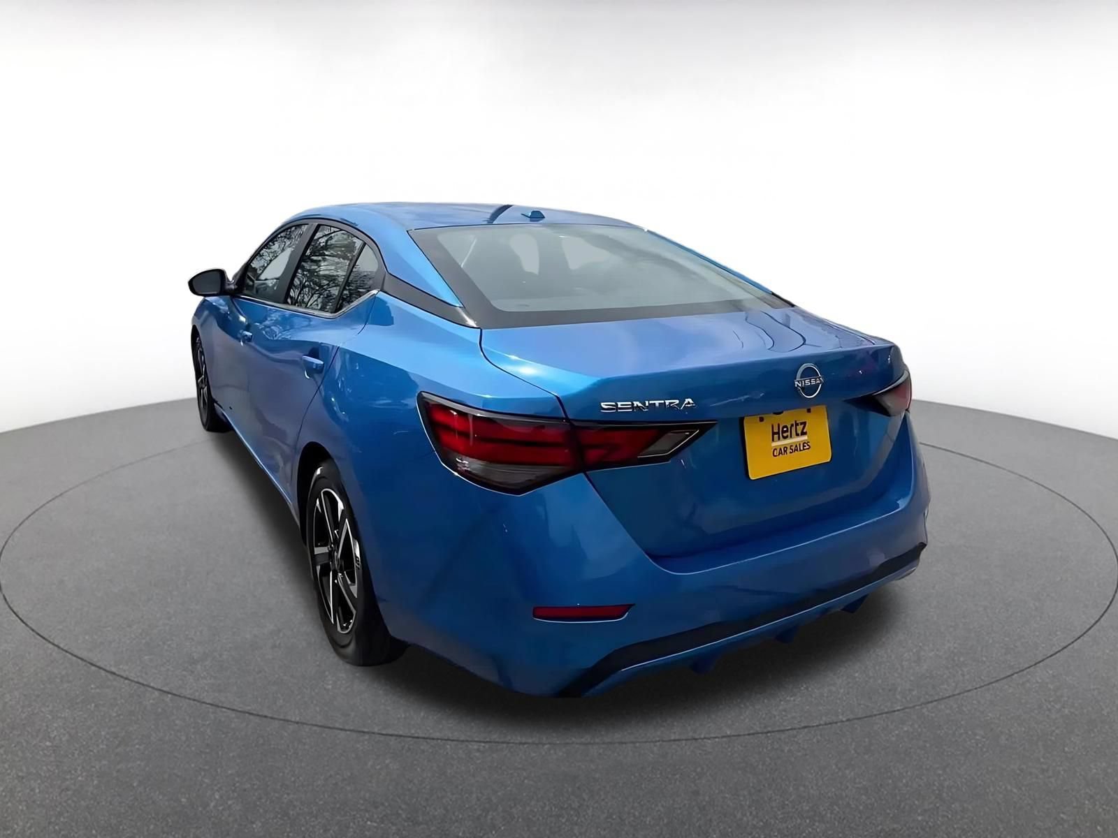 Thumbnail: 2025 Nissan Sentra - 16