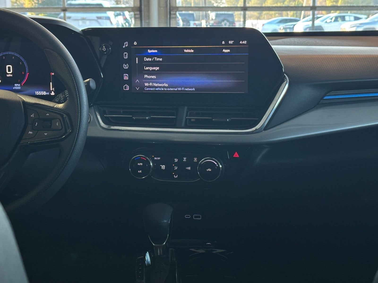 Thumbnail: 2025 Chevrolet Trax - 25