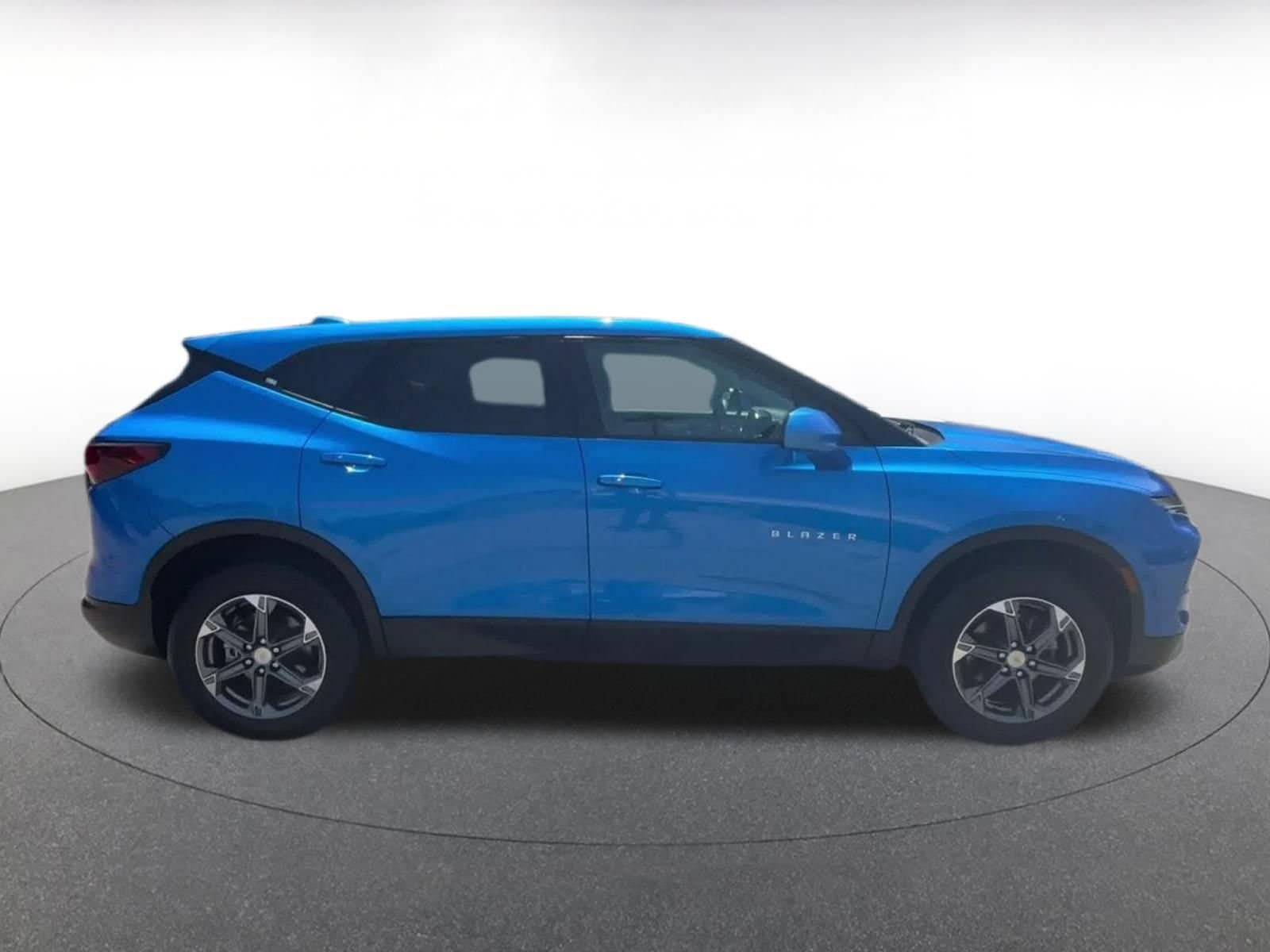 Thumbnail: 2025 Chevrolet Blazer - 15