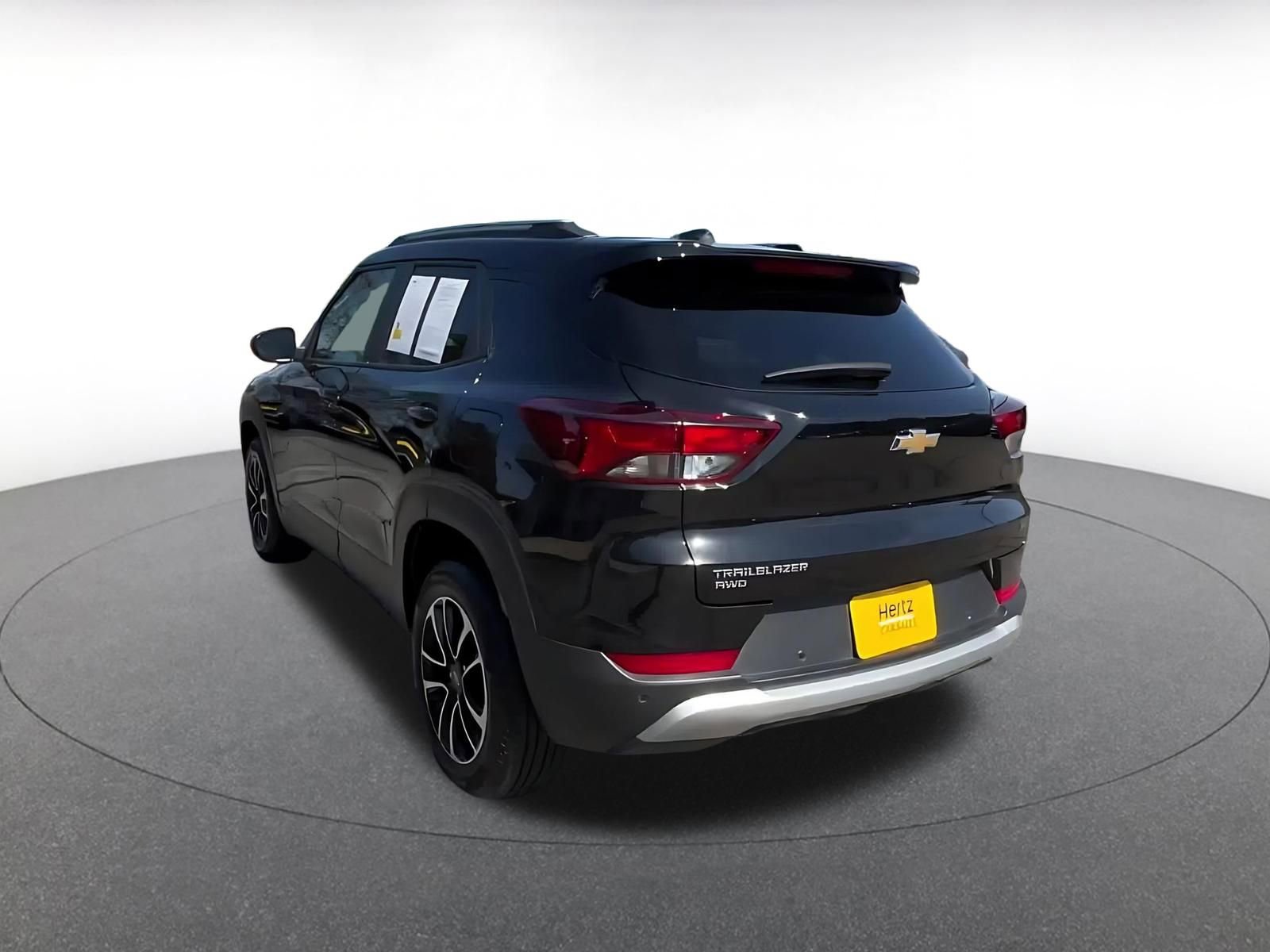 Thumbnail: 2025 Chevrolet TrailBlazer - 11