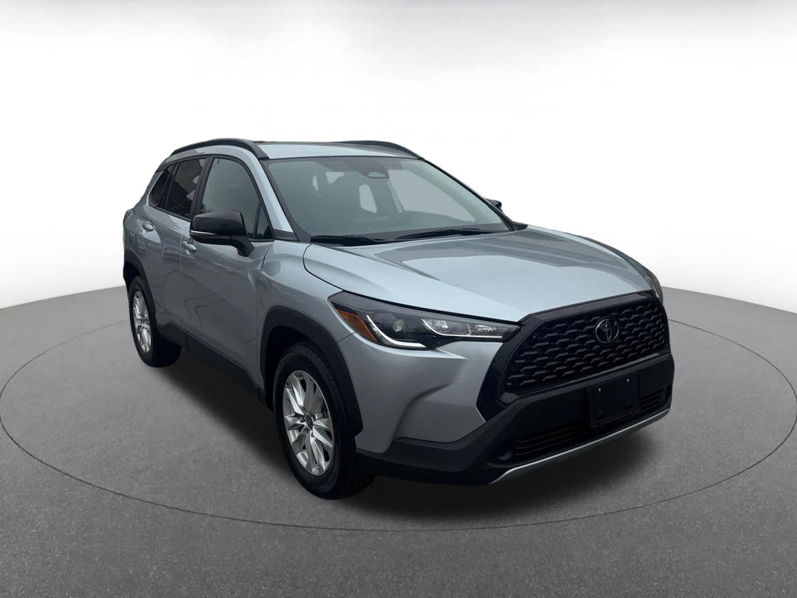 Thumbnail: 2025 Toyota Corolla Cross - 1