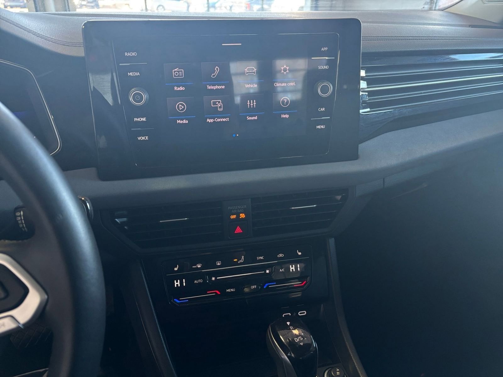 Thumbnail: 2025 Volkswagen Jetta - 20