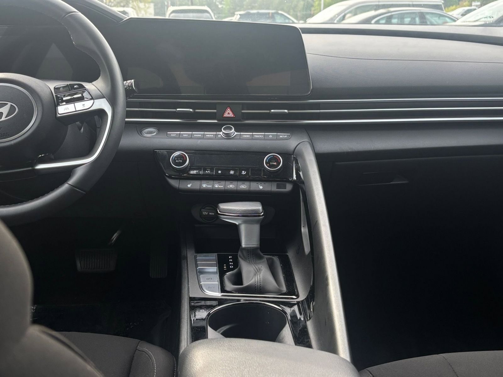 Thumbnail: 2025 Hyundai Elantra - 22