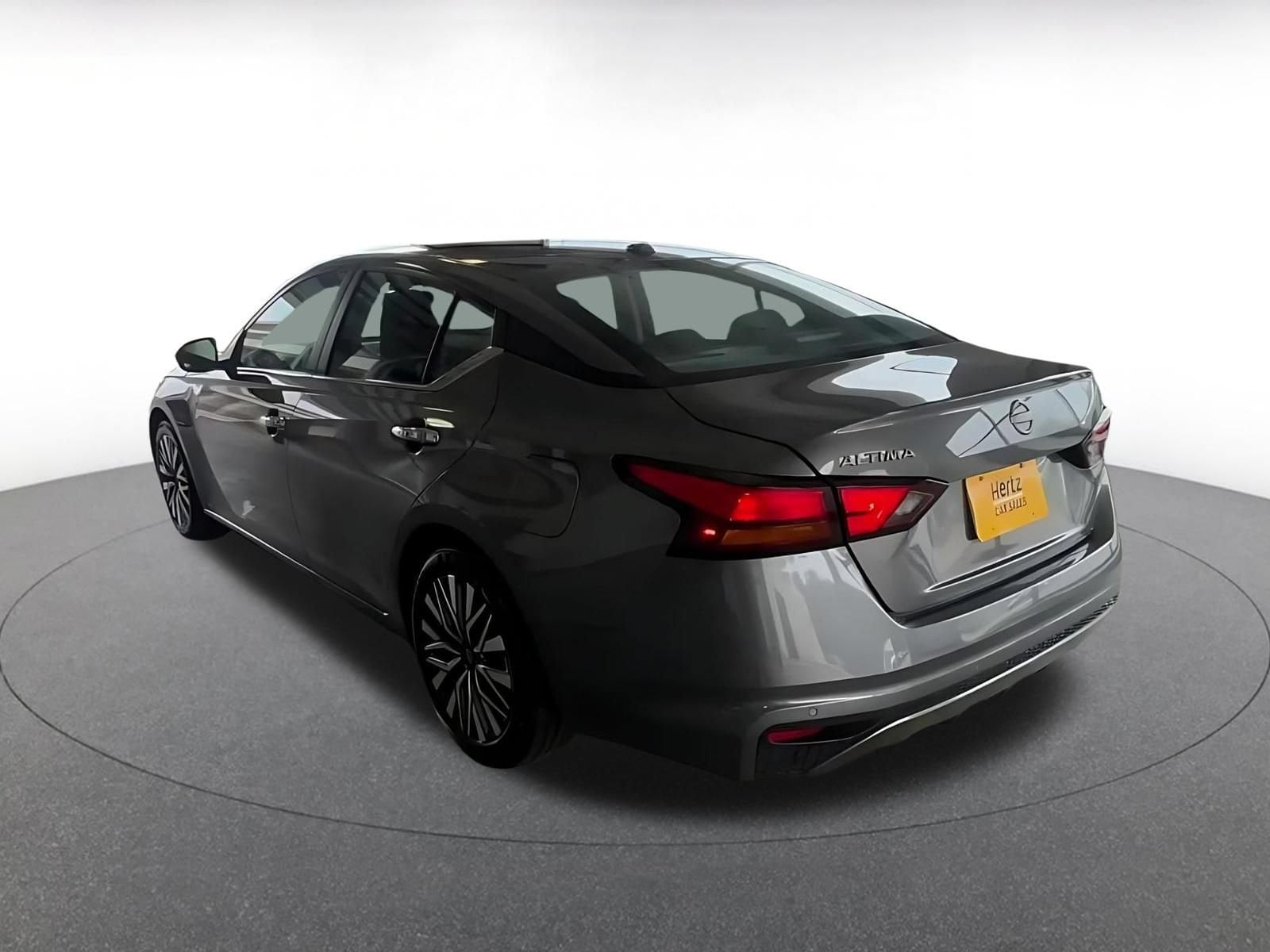 Thumbnail: 2025 Nissan Altima - 11
