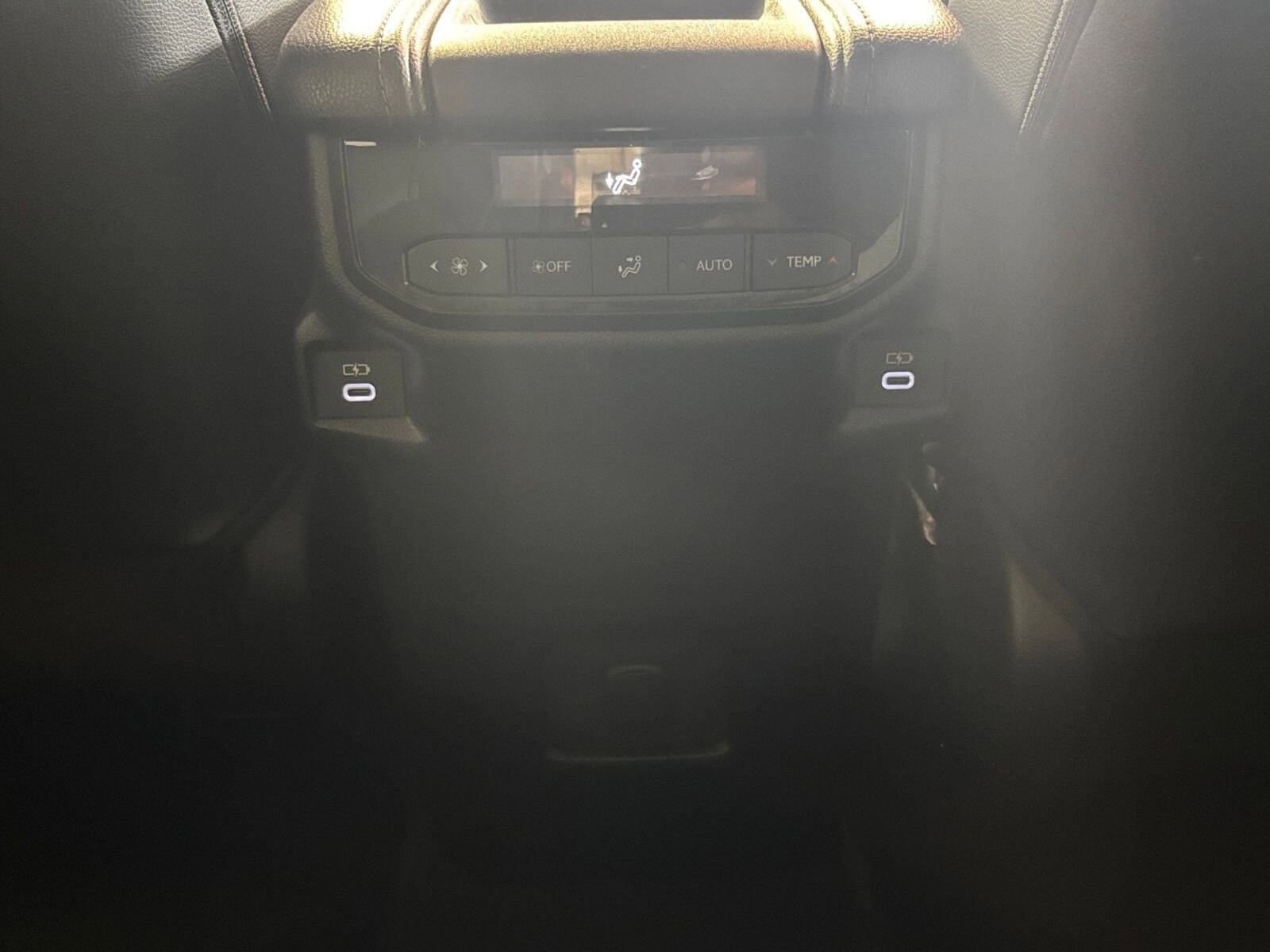 Thumbnail: 2025 Toyota Grand Highlander - 29